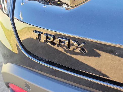 New 2026 Chevrolet Trax RS w/ Sunroof Package image 7