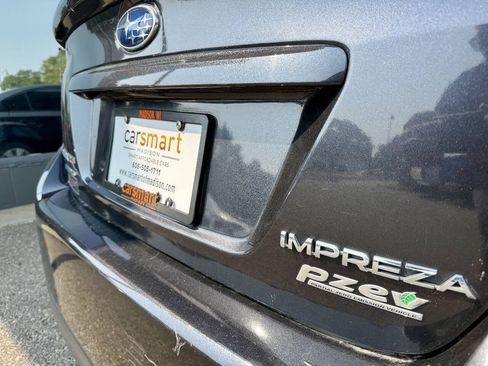 Used 2015 Subaru Impreza 2.0i AWD/4WD image 10