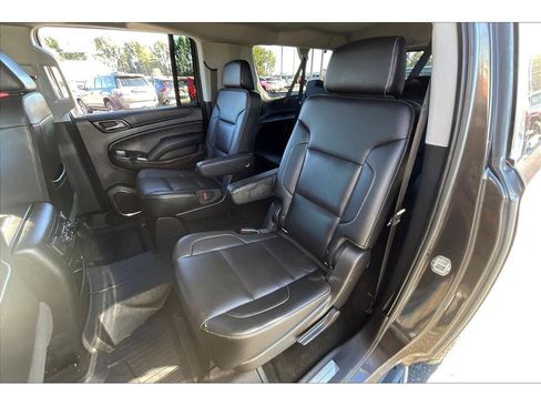 Used 2018 GMC Yukon XL SLT w/ Open Road Package image 27