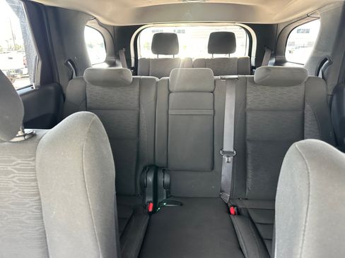 Used 2022 Dodge Durango SXT AWD/4WD image 26