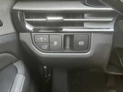 New 2026 Kia Sportage X-Line w/ X-Line Technology Package image 21