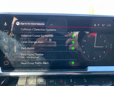 Used 2025 GMC Sierra 2500 SLT w/ SLT Premium Package image 35