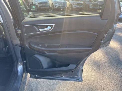 Used 2022 Ford Edge SEL w/ Convenience Package AWD/4WD image 13