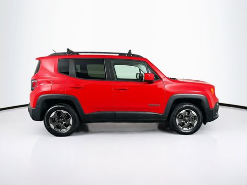Used 2015 Jeep Renegade Latitude AWD/4WD image 10