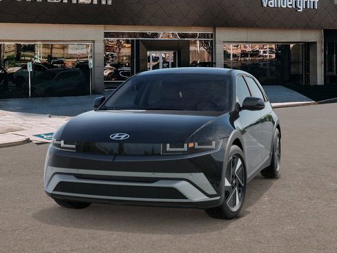 New 2026 Hyundai Ioniq 5 SEL RWD image 6