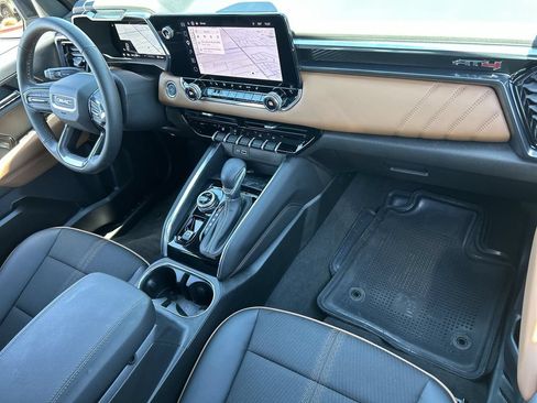 Used 2026 GMC Canyon AT4 AWD/4WD image 28