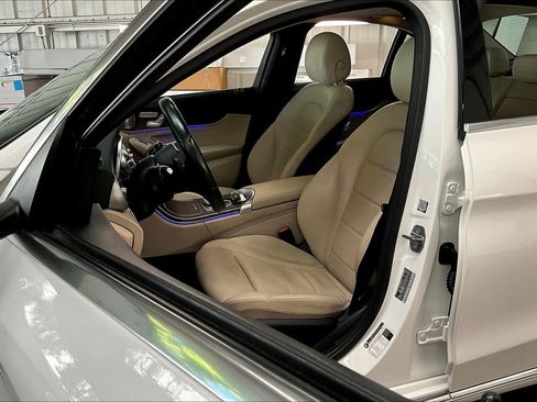 Used 2021 Mercedes-Benz C 300 Sedan image 28