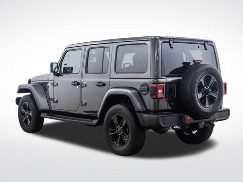 Used 2020 Jeep Wrangler Unlimited Sahara AWD/4WD image 3