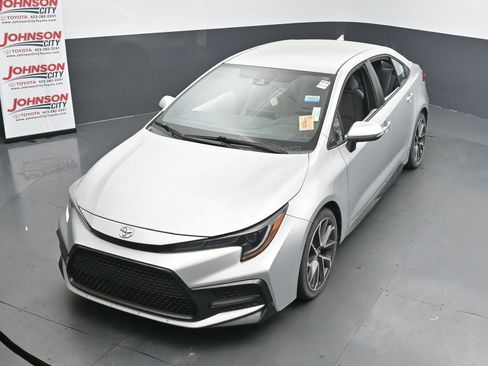 Used 2021 Toyota Corolla SE FWD image 12