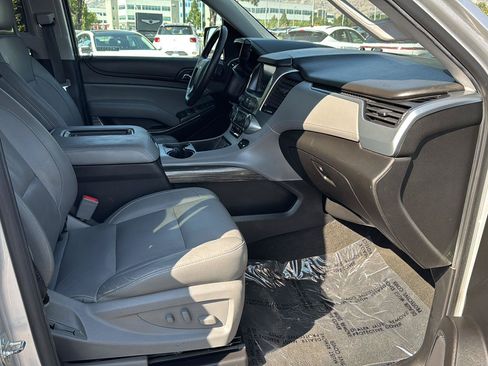 Used 2018 Chevrolet Tahoe LT AWD/4WD image 19