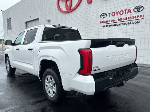 Used 2025 Toyota Tundra SR w/ SR Tow Package AWD/4WD image 6