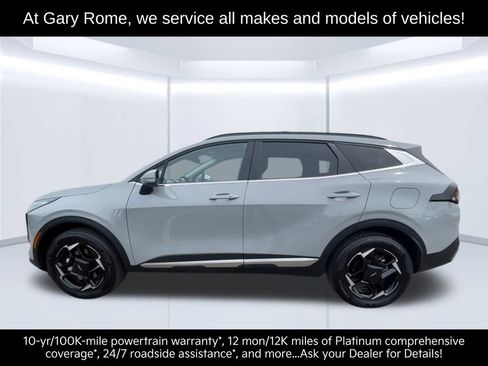 Certified 2026 Kia Sportage EX w/ EX Panorama Roof Package AWD/4WD image 6
