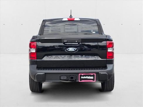 New 2025 Ford Maverick Lariat w/ 4K Tow Package image 6