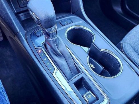 Used 2022 Chevrolet Equinox LT image 31