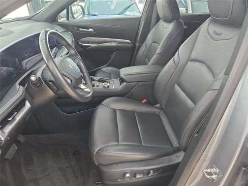 Used 2024 Cadillac XT4 Premium Luxury FWD image 26