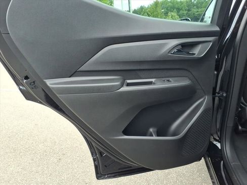 New 2027 Chevrolet Bolt LT FWD image 23