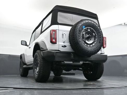 New 2025 Ford Bronco Outer Banks w/ Sasquatch Package image 28