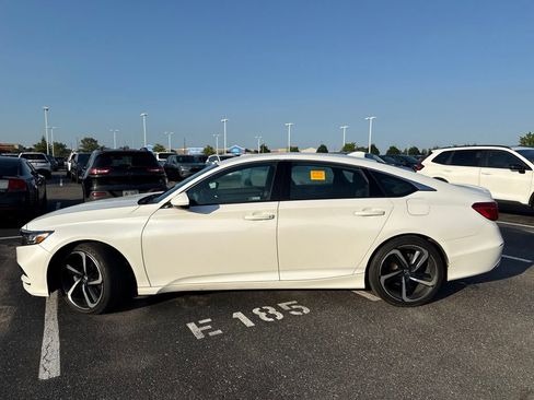 Used 2019 Honda Accord Sport image 7
