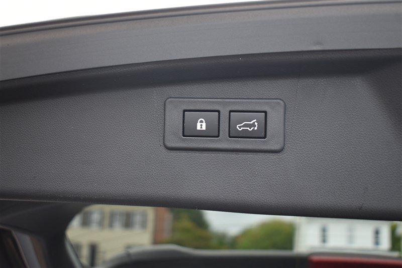 Used 2024 Subaru Outback Premium AWD/4WD image 23