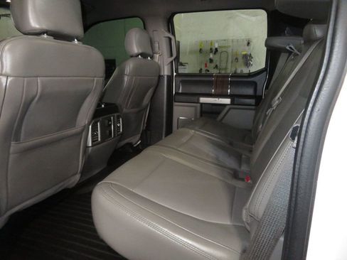 Used 2015 Ford F150 Lariat AWD/4WD image 25