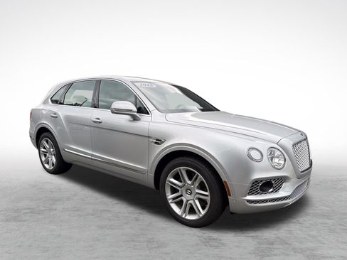 Used 2018 Bentley Bentayga AWD/4WD image 8