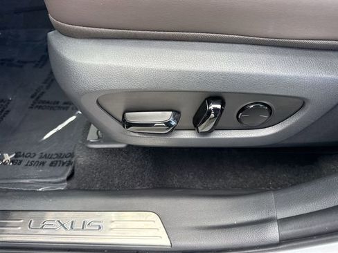 Used 2026 Lexus TX 350 FWD w/ Technology Package image 12