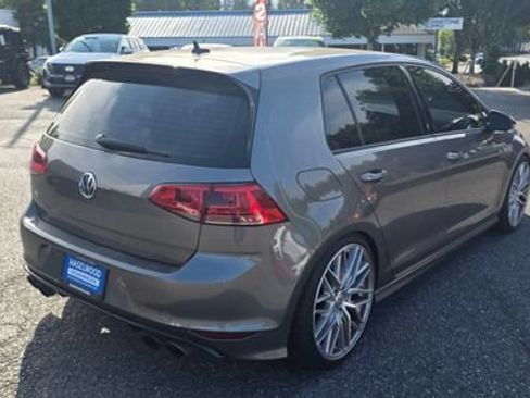 Used 2016 Volkswagen Golf R 4-Door AWD/4WD image 5