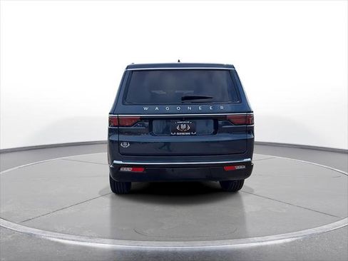 New 2024 Jeep Wagoneer 4WD w/ HD Trailer Tow Package image 7