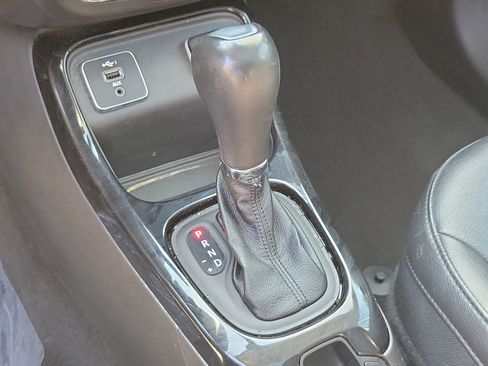 Used 2021 Jeep Compass Latitude w/ Sun and Sound Group image 35