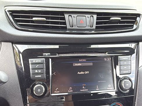 Used 2020 Nissan Rogue Sport S AWD/4WD image 12