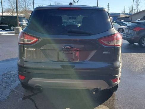 Used 2015 Ford Escape SE image 5