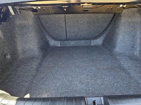 Used 2018 Honda Accord EX-L image 6