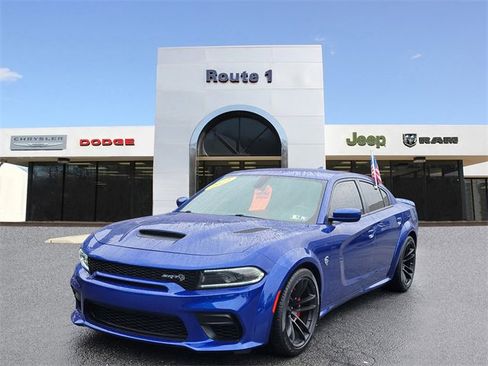 Used 2022 Dodge Charger SRT Hellcat image 2
