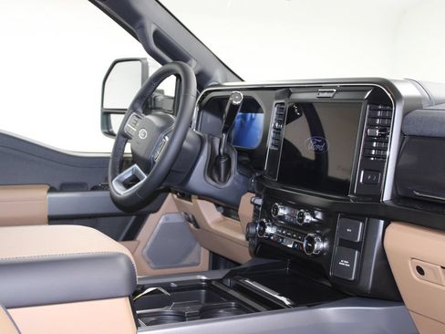 New 2026 Ford F250 Lariat w/ Chrome Package AWD/4WD image 31