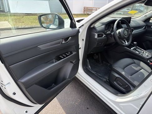 New 2025 MAZDA CX-5 AWD 2.5 S w/ Select Package image 11