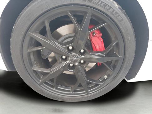 Used 2021 Chevrolet Corvette Stingray Premium Cpe w/ Z51 Performance Package image 13