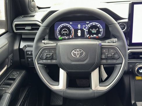 New 2026 Toyota 4Runner Limited AWD/4WD image 24