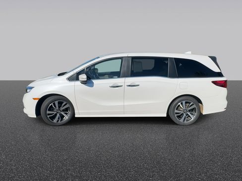 Used 2024 Honda Odyssey Touring image 6