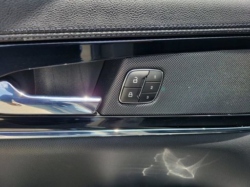 Certified 2023 Lincoln Nautilus FWD image 17