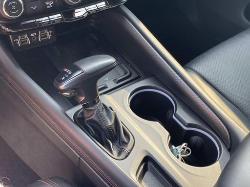 Used 2023 Dodge Durango R/T RWD image 38