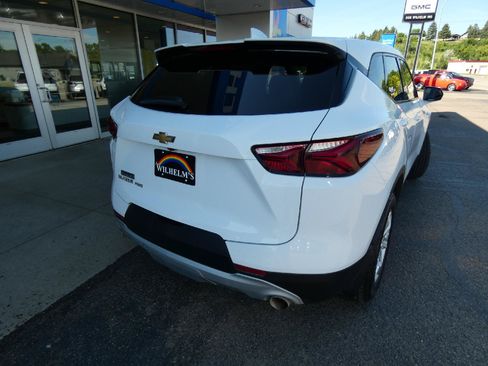 Used 2021 Chevrolet Blazer LT AWD/4WD image 3