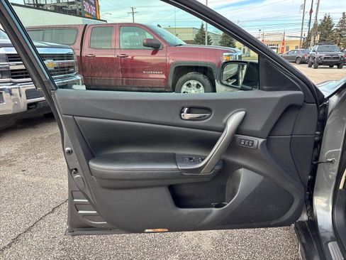 Used 2014 Nissan Maxima 3.5 SV w/ Sport Package image 9