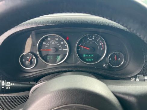 Used 2012 Jeep Wrangler Unlimited Sport w/ PWR Convenience Group AWD/4WD image 17