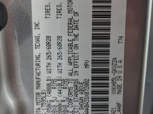 Used 2025 Toyota Sequoia Platinum w/ TRD Off-Road Package image 18