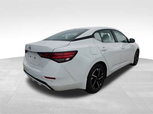 Used 2025 Nissan Sentra SV w/ All-Weather Package image 9