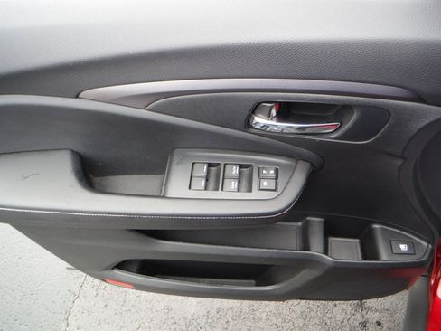 Used 2021 Honda Ridgeline Sport image 19