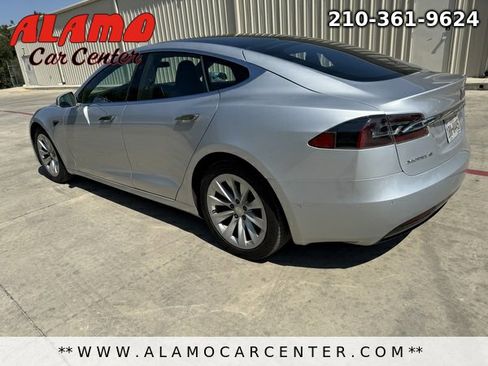 Used 2018 Tesla Model S 100D image 4