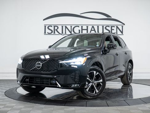 New 2026 Volvo XC60 B5 Core AWD/4WD image 26