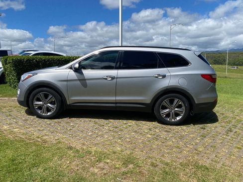 Used 2014 Hyundai Santa Fe GLS w/ Premium Package 05 FWD image 22
