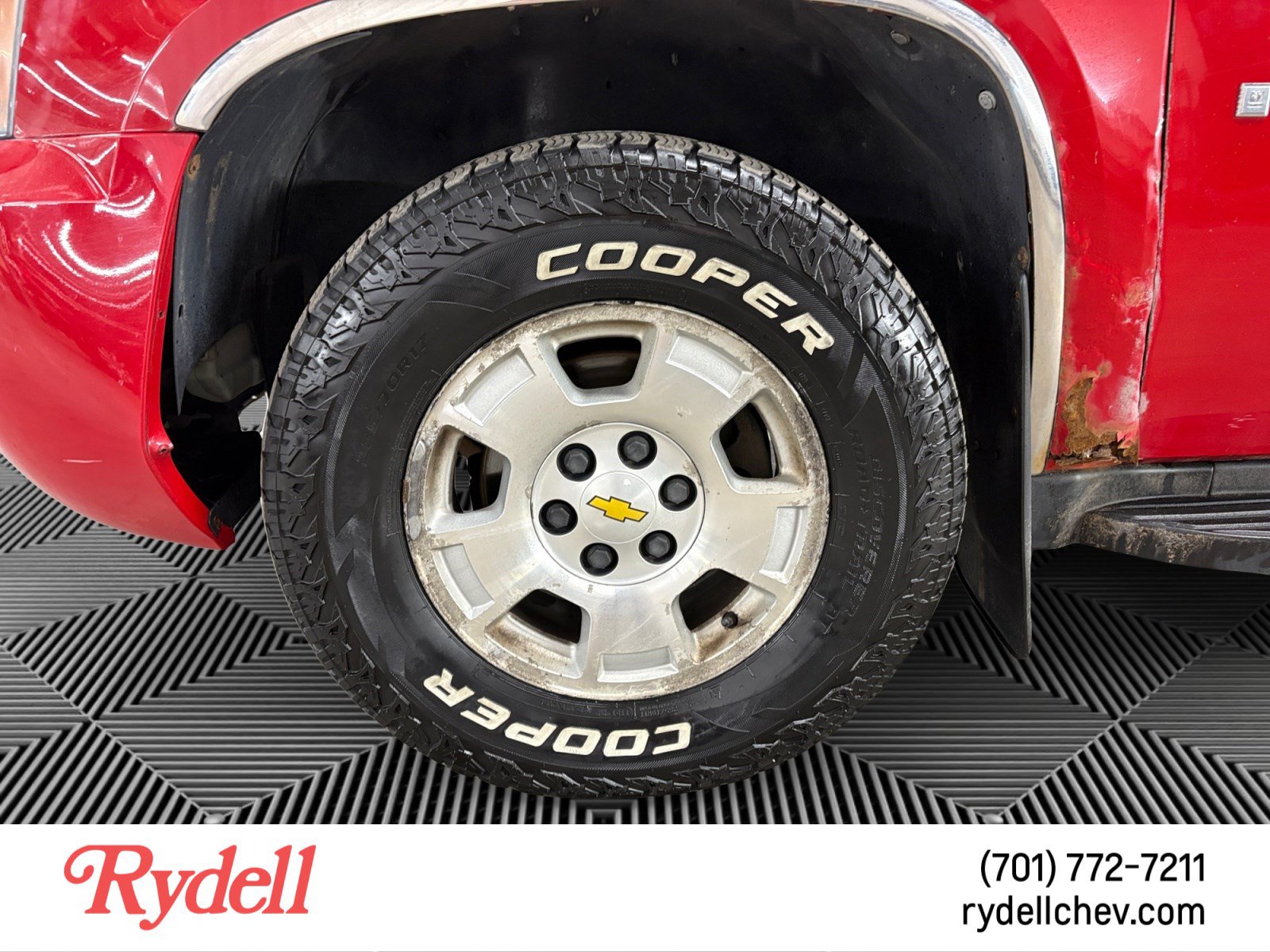 Used 2009 Chevrolet Avalanche LT w/ Luxury Package AWD/4WD image 9